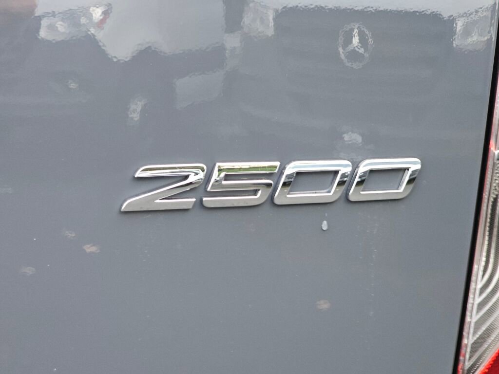 New 2025 Mercedes-Benz Sprinter 2500 image 16