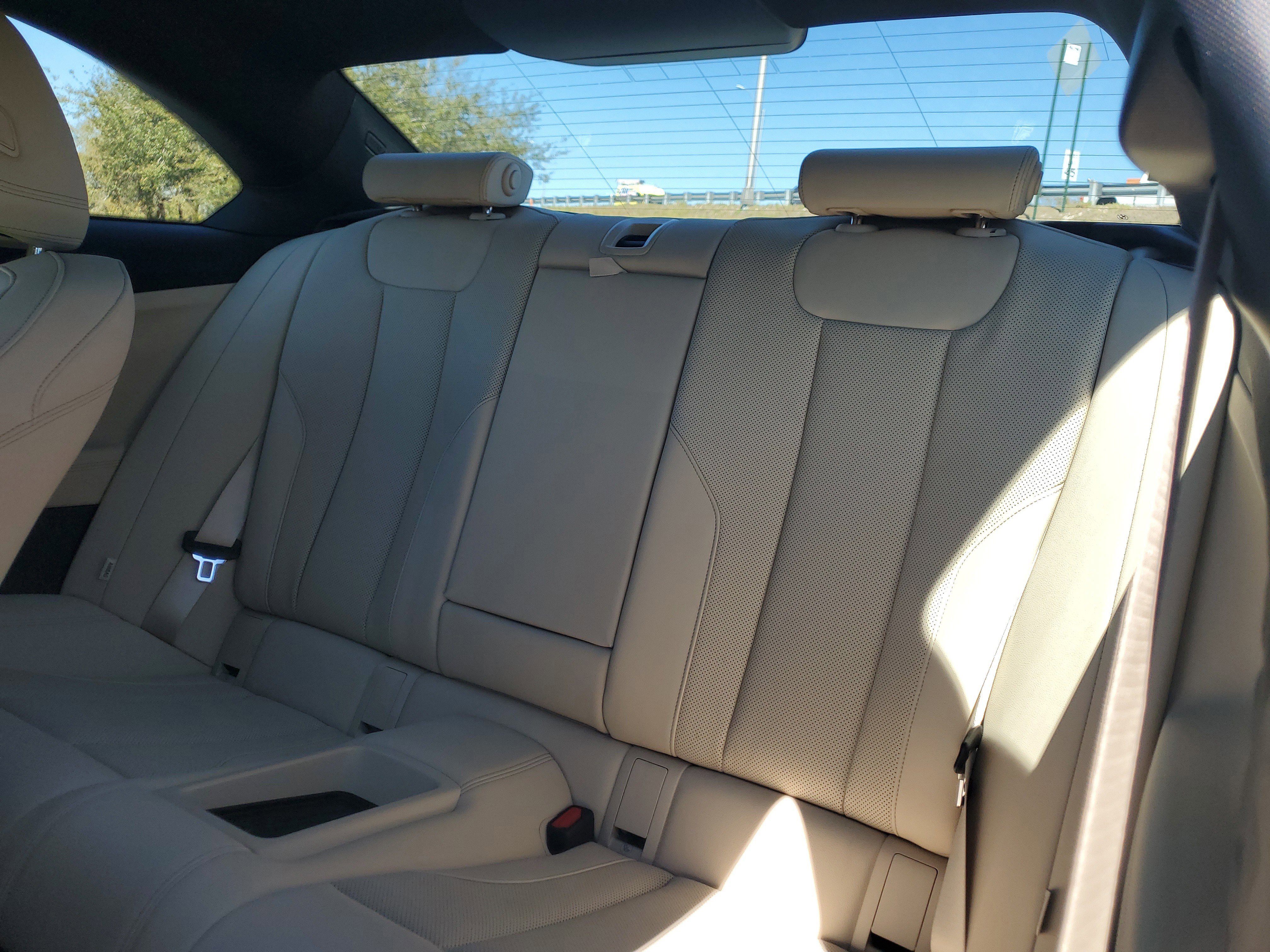 Used 2023 BMW 230i Coupe image 11