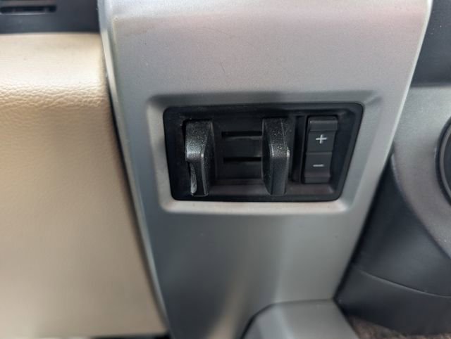 Used 2017 Ford F350 Lariat w/ Chrome Package image 20