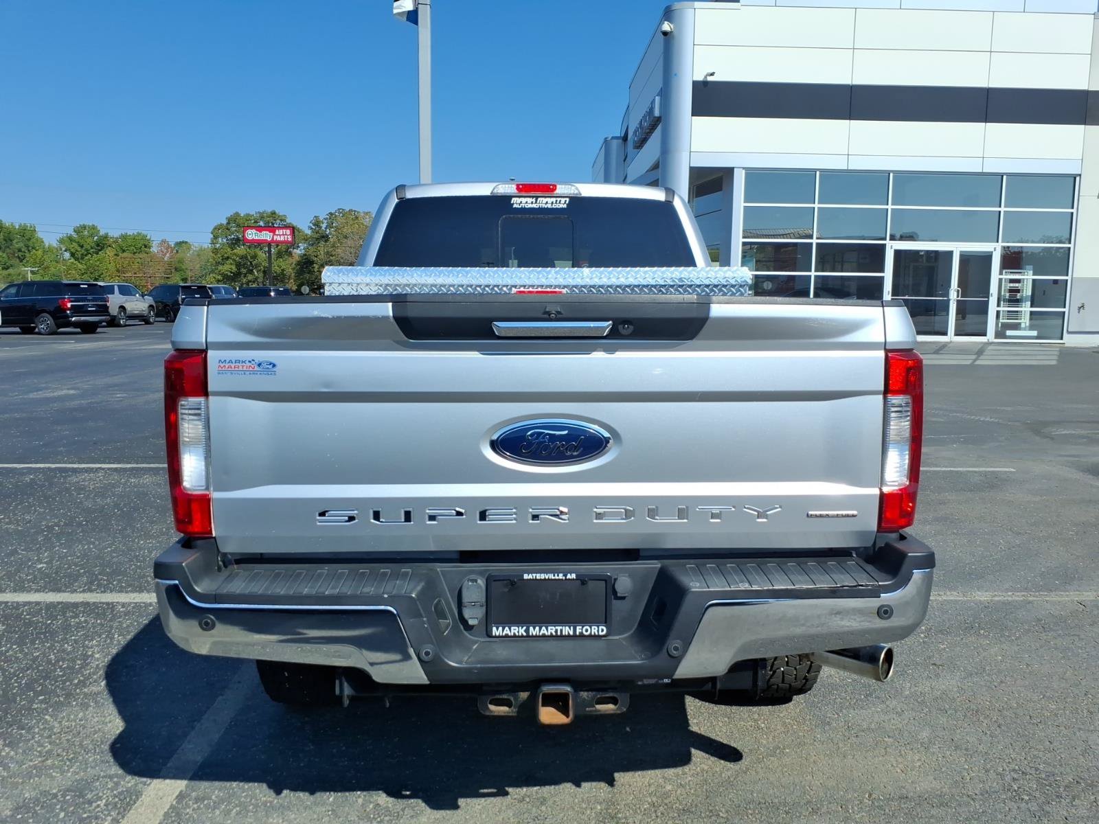 Used 2017 Ford F250 Lariat w/ Chrome Package AWD/4WD image 4