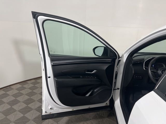 Used 2023 Hyundai Santa Cruz SEL image 15