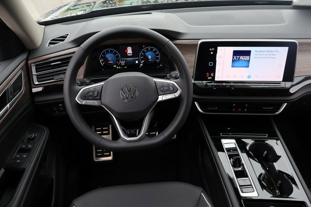 New 2026 Volkswagen Atlas SEL Premium R-Line image 15