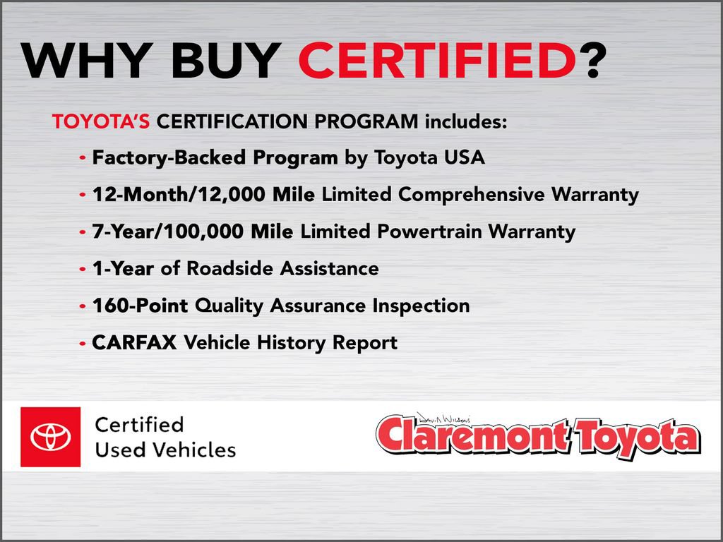 Certified 2017 Toyota Prius V FWD image 3