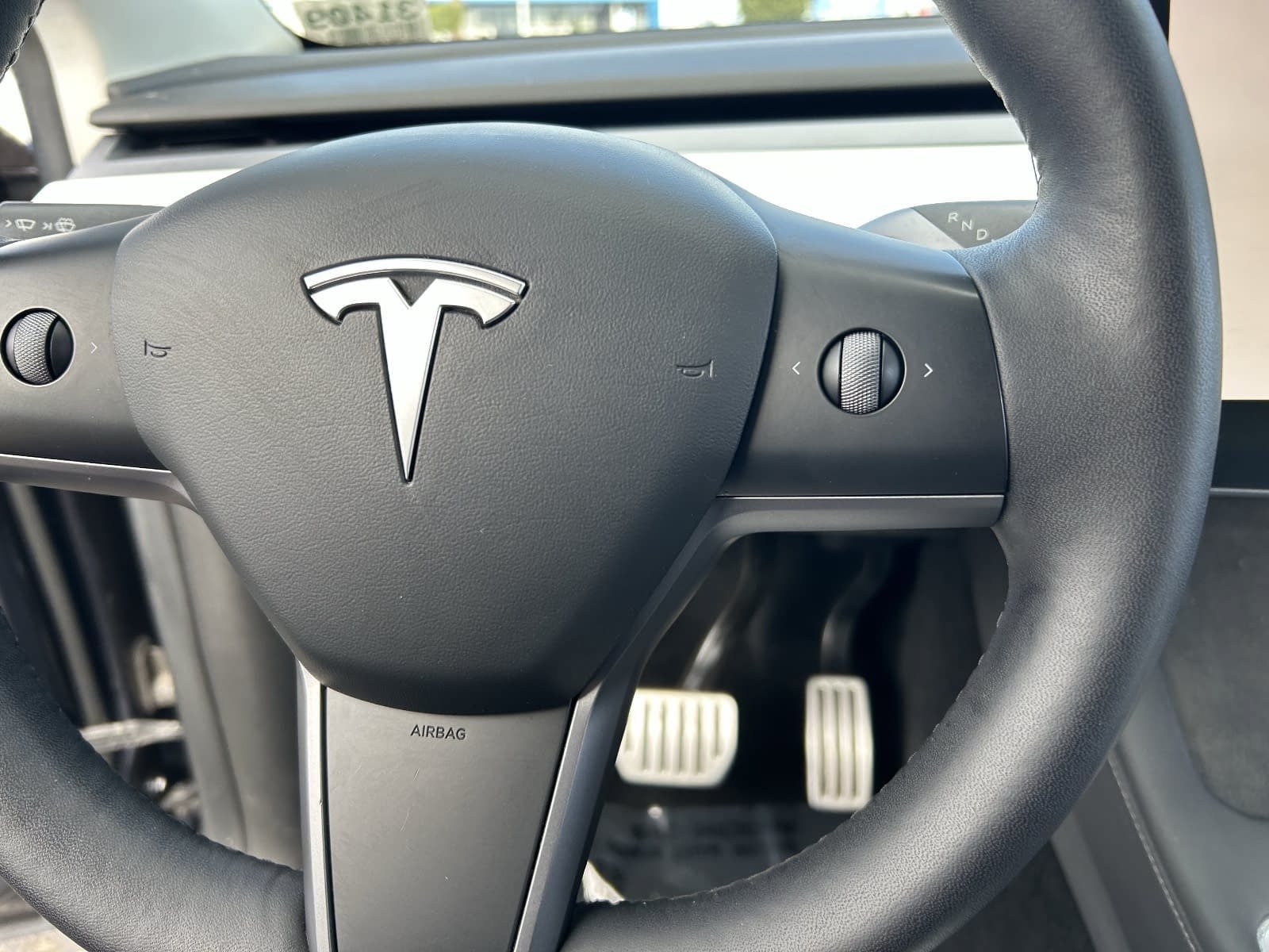 Used 2022 Tesla Model Y Performance AWD/4WD image 29