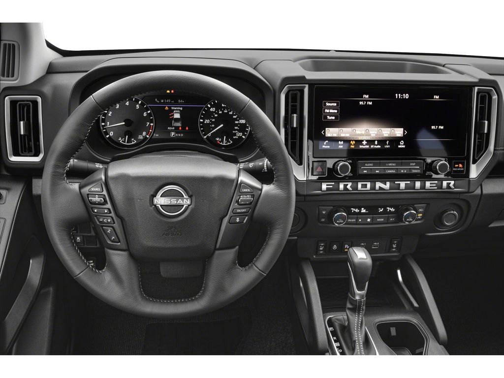 Used 2025 Nissan Frontier SV AWD/4WD image 7