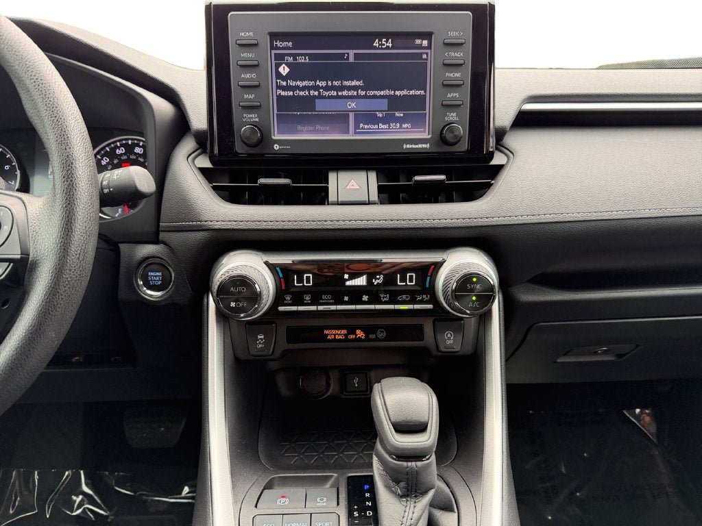 Used 2022 Toyota RAV4 XLE w/ Convenience Package FWD image 12
