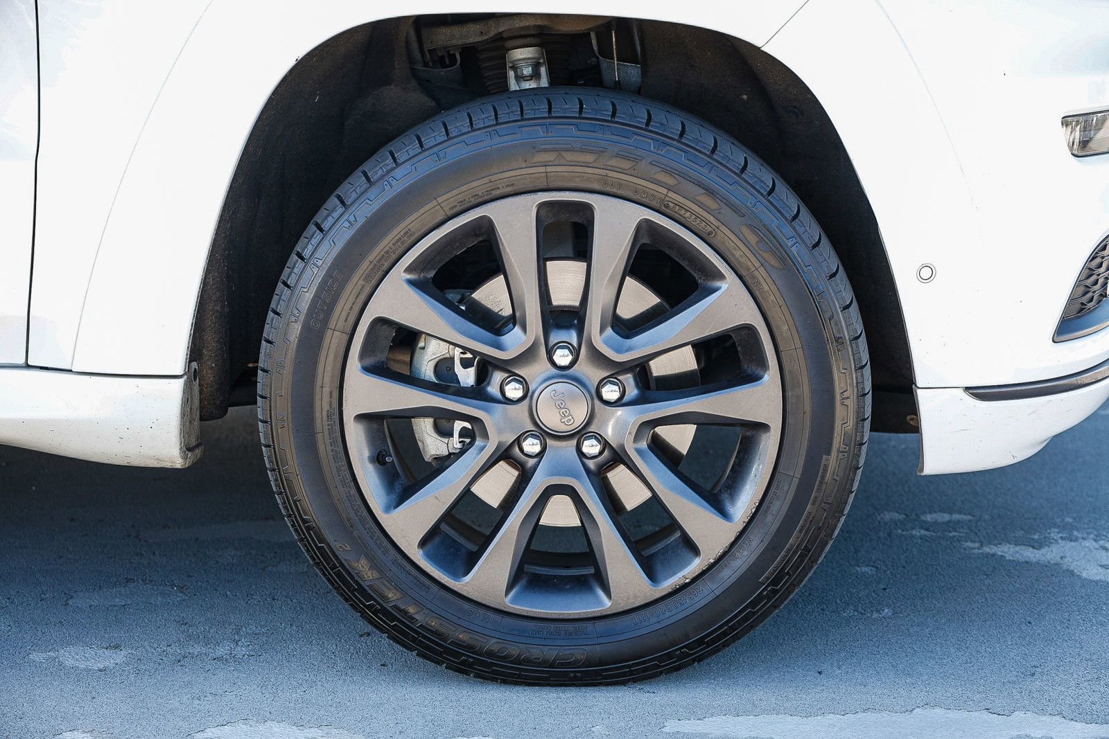 Used 2018 Jeep Grand Cherokee High Altitude image 9