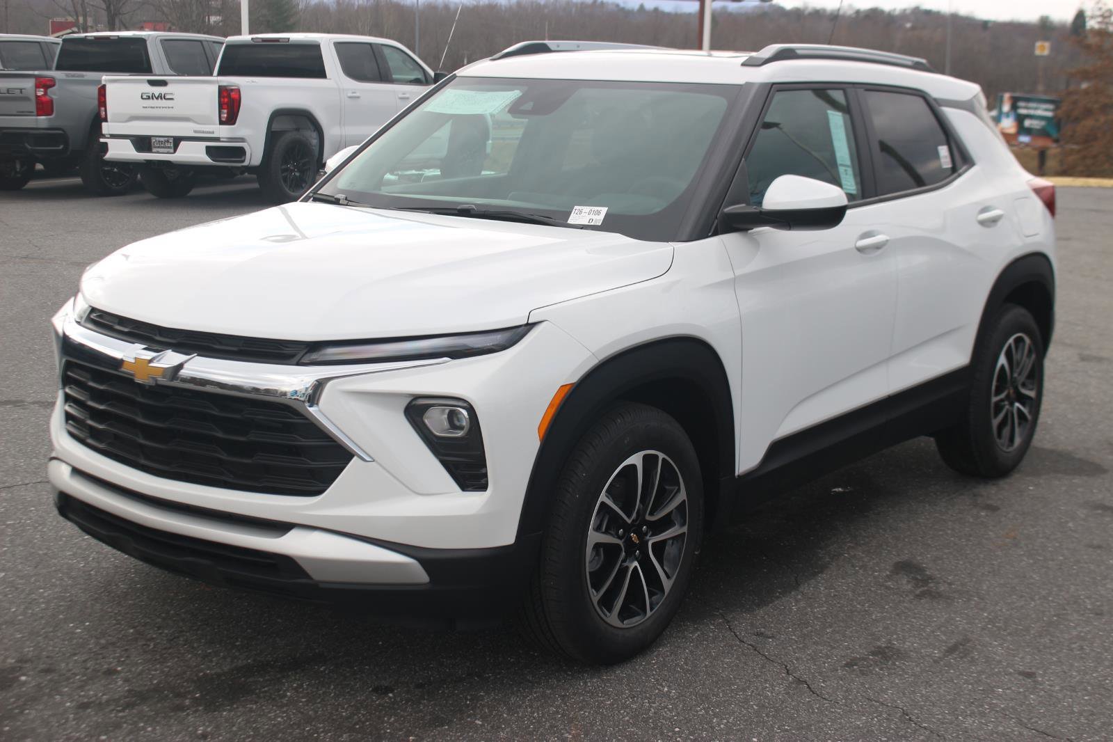 New 2026 Chevrolet TrailBlazer LT w/ Convenience Package image 3