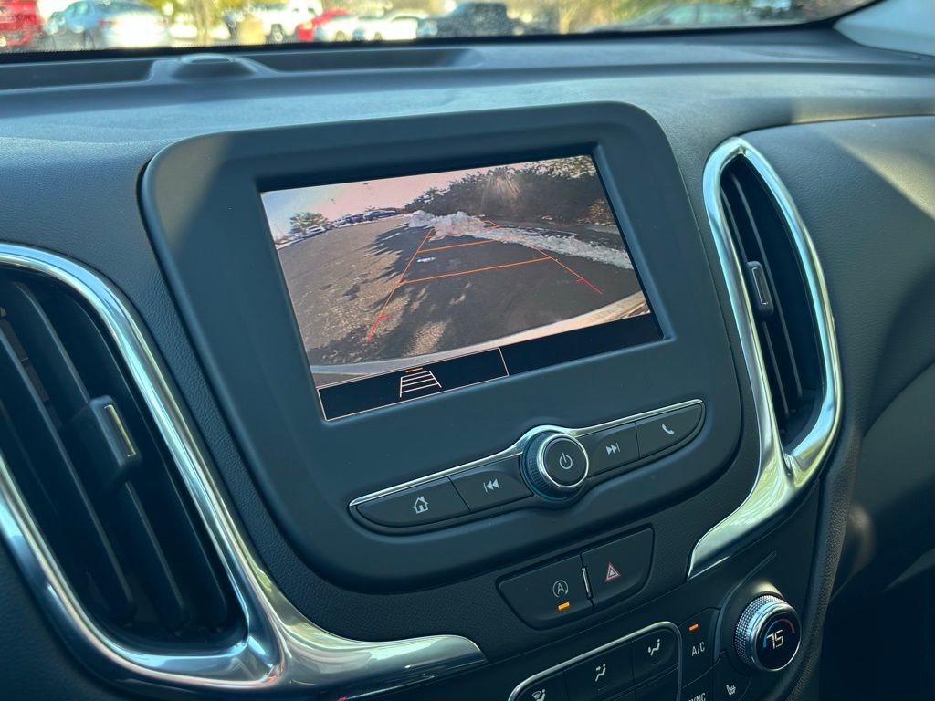 Used 2022 Chevrolet Equinox LT image 35