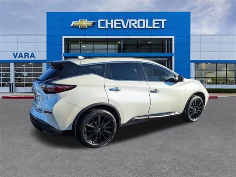 Used 2024 Nissan Murano SV w/ SV Midnight Edition Package image 6