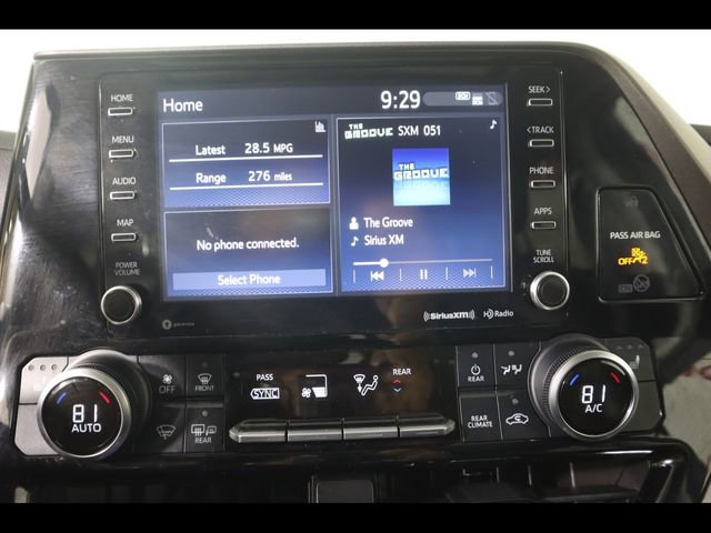 Used 2021 Toyota Highlander XLE image 24