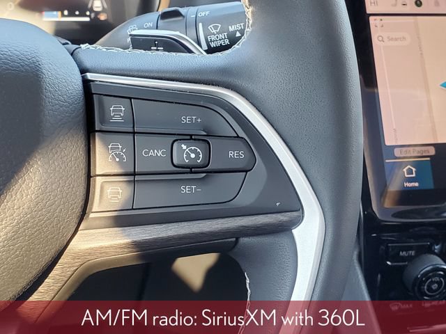 Used 2023 Jeep Grand Cherokee Limited w/ Luxury Tech Group II AWD/4WD image 14
