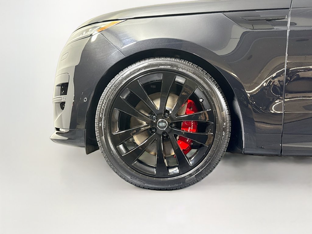 Used 2025 Land Rover Range Rover Sport Dynamic SE AWD/4WD image 27