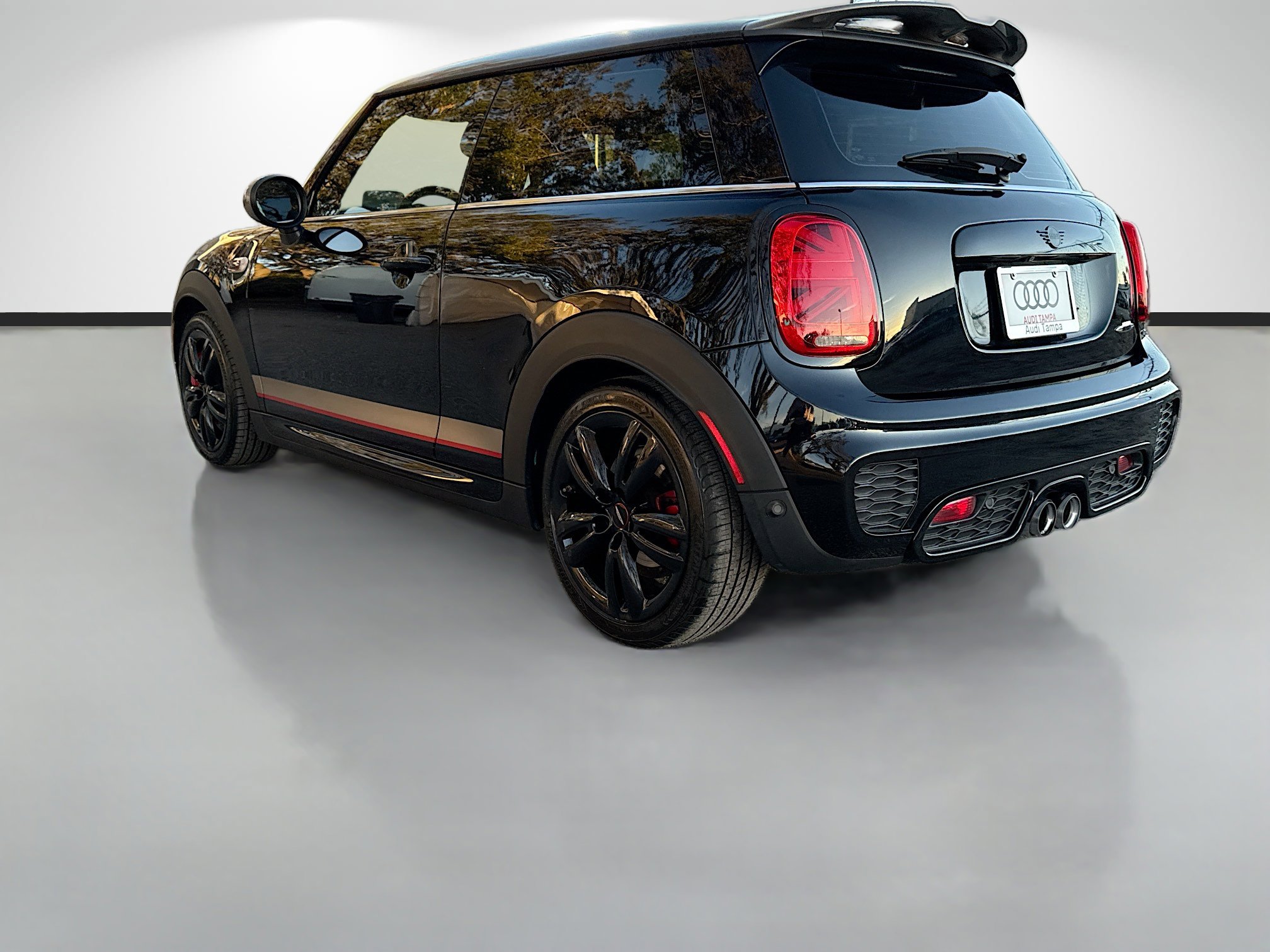 Used 2019 MINI Cooper John Cooper Works w/ Signature Upholstery Package image 5