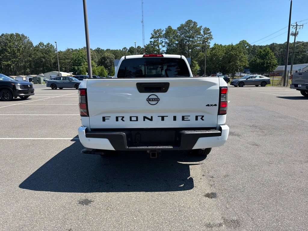 New 2026 Nissan Frontier SV w/ Tow Package AWD/4WD image 5