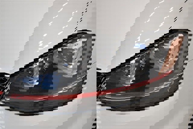 Used 2015 Volkswagen Golf 4-Door image 27