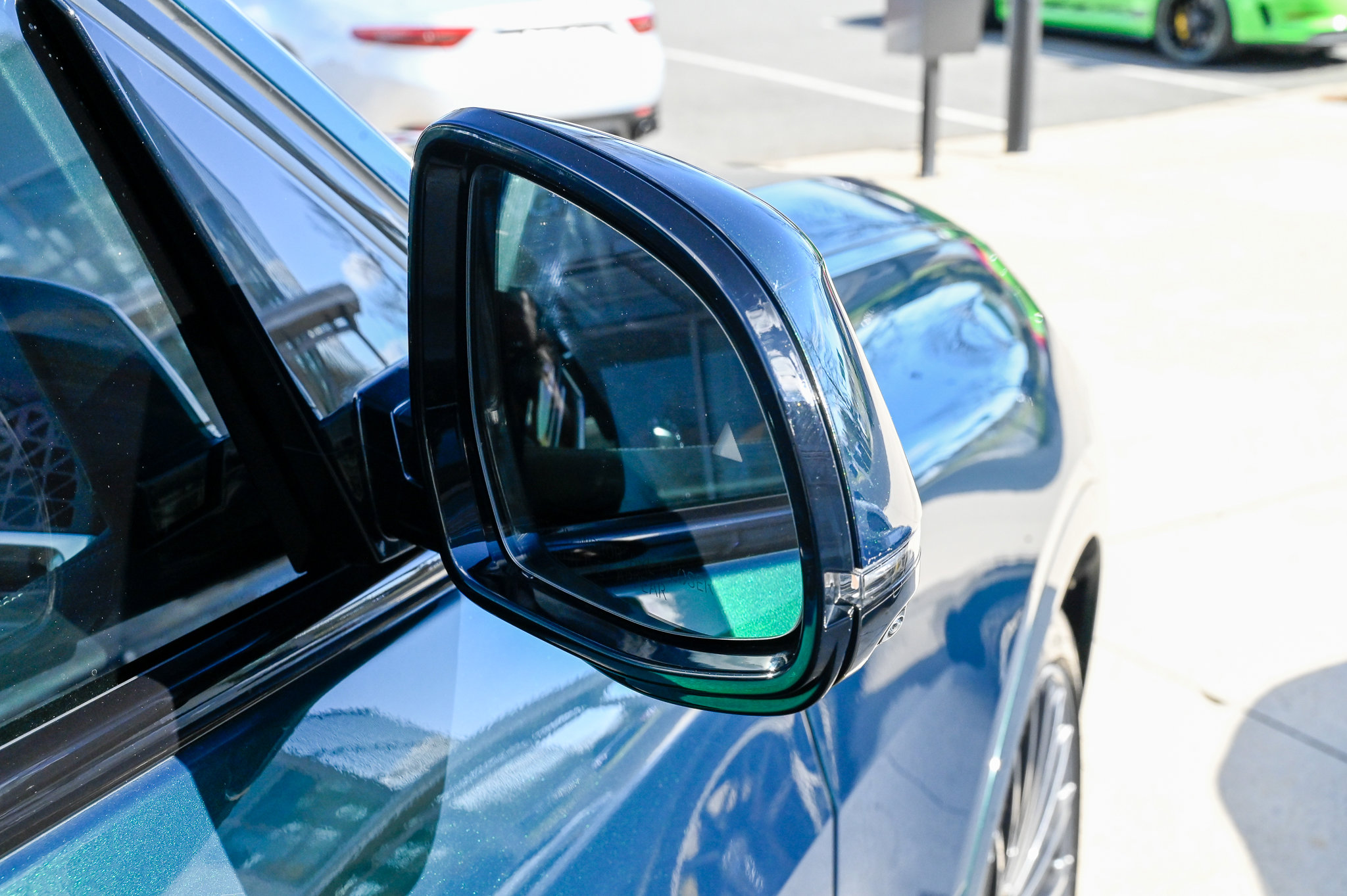 Used 2024 BMW ALPINA XB7 image 13