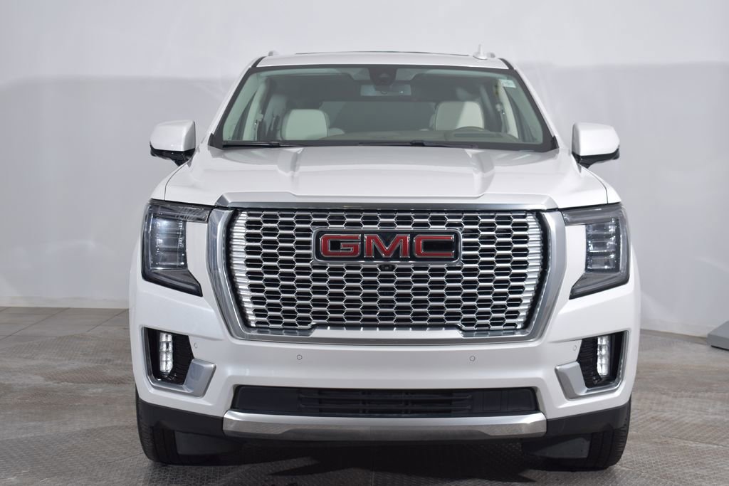 Used 2022 GMC Yukon Denali w/ Max Trailering Package image 12