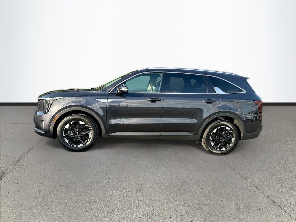 Used 2025 Kia Sorento S w/ Panoramic Sunroof Package image 4