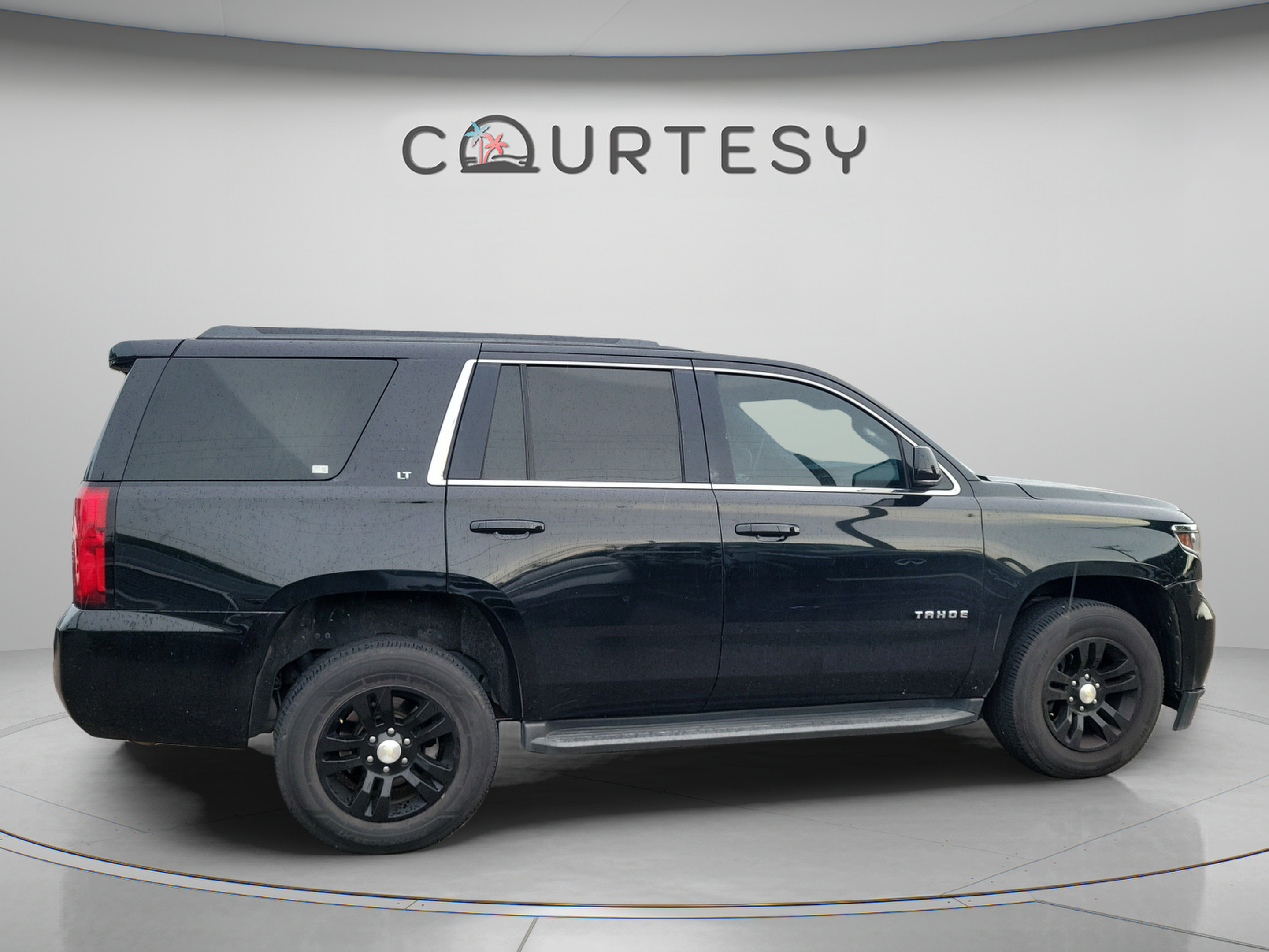Used 2018 Chevrolet Tahoe LT RWD image 6