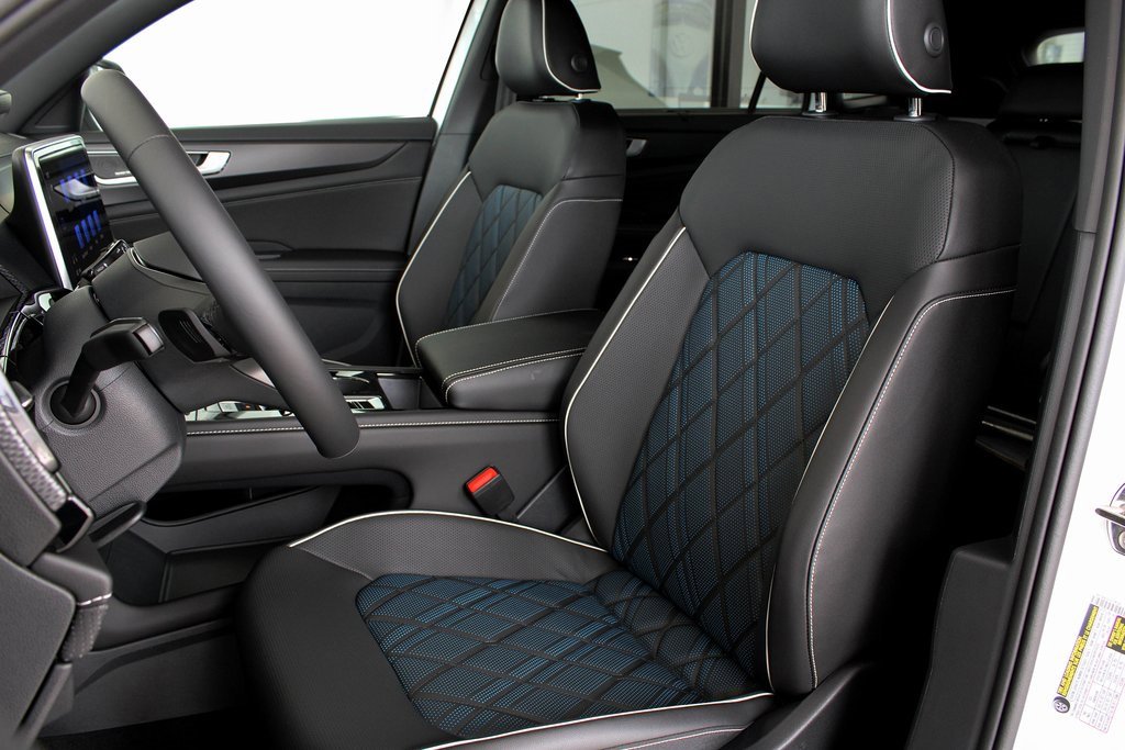 New 2025 Volkswagen Atlas Cross Sport SEL Premium R-Line image 48