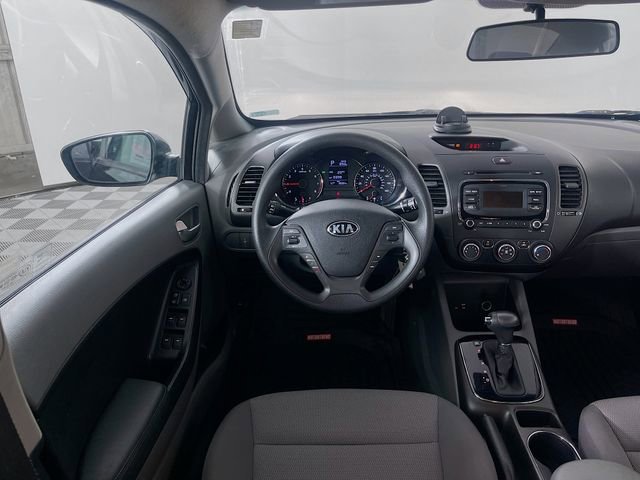 Used 2017 Kia Forte LX image 20