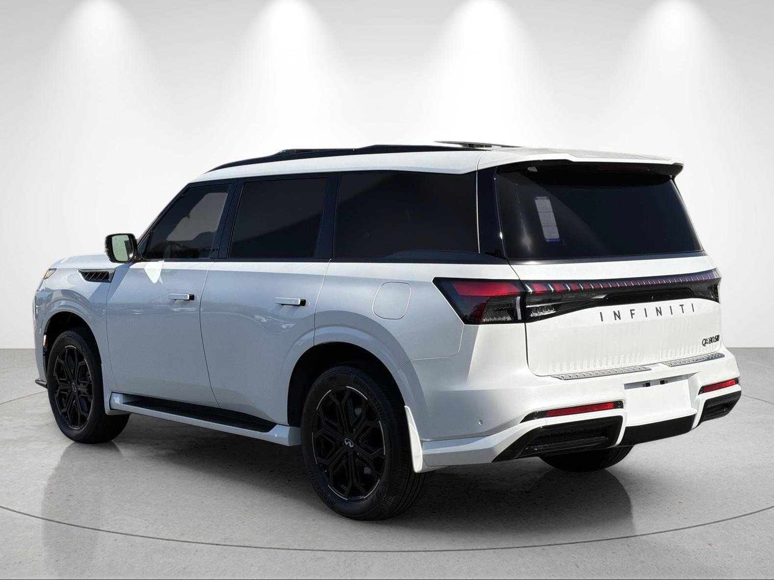 New 2026 INFINITI QX80 4WD w/ Sport Exterior Package image 3