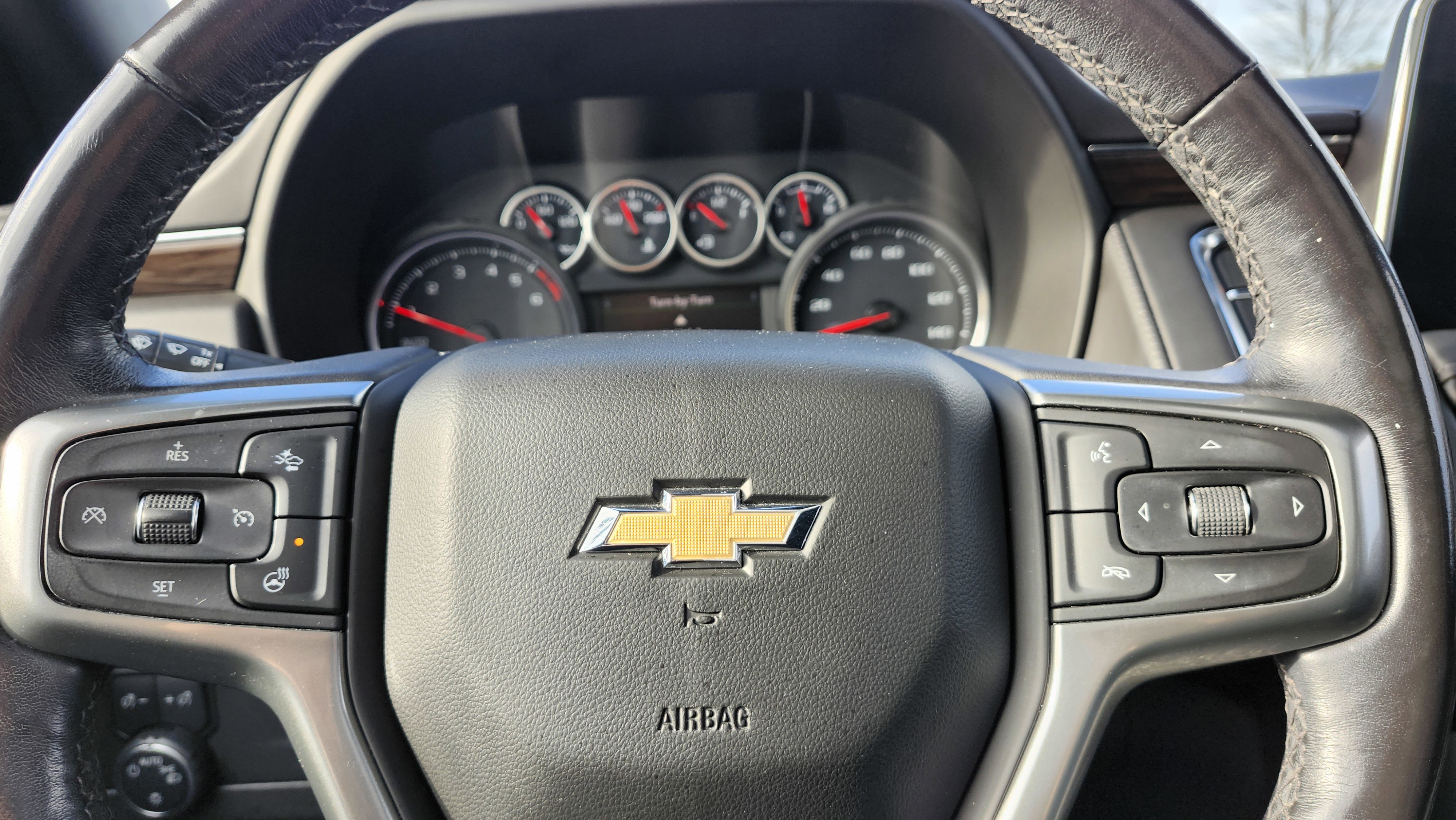 Used 2021 Chevrolet Tahoe LT w/ LT Signature Plus Package image 32