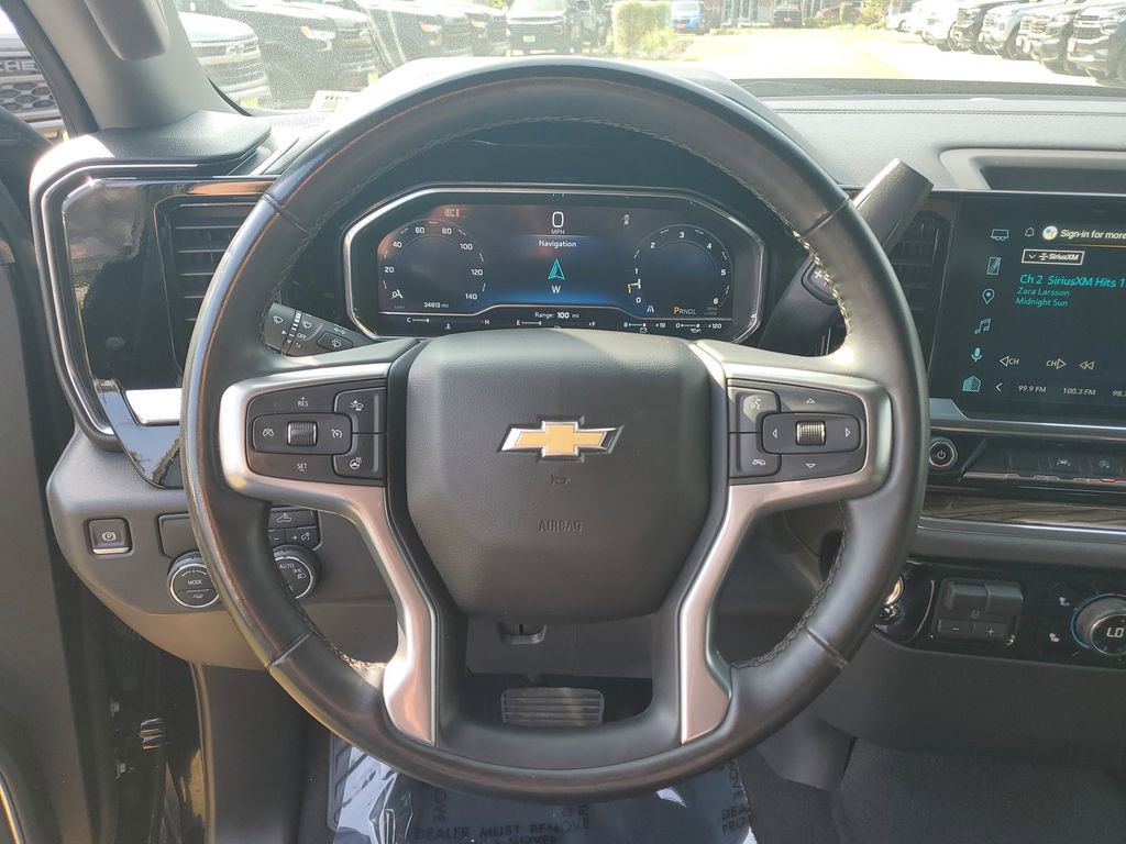 Used 2025 Chevrolet Silverado 1500 LT image 27