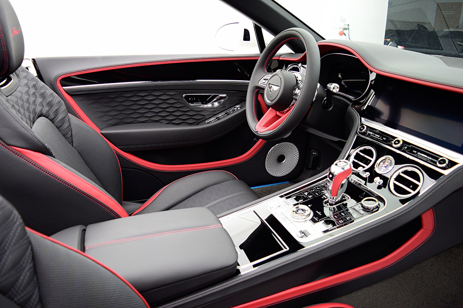 Used 2025 Bentley Continental GT Speed image 35