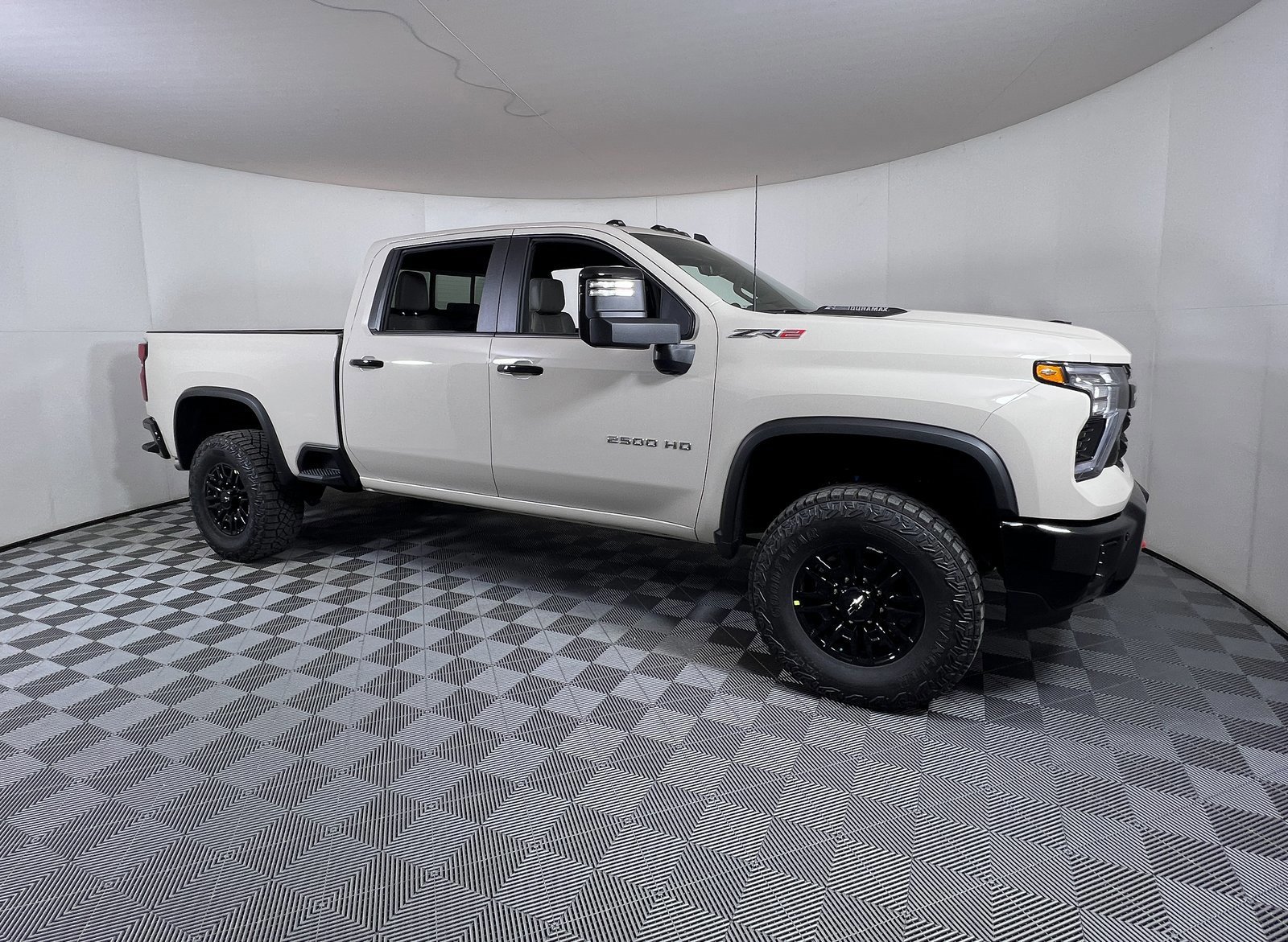 New 2026 Chevrolet Silverado 2500 ZR2 image 1
