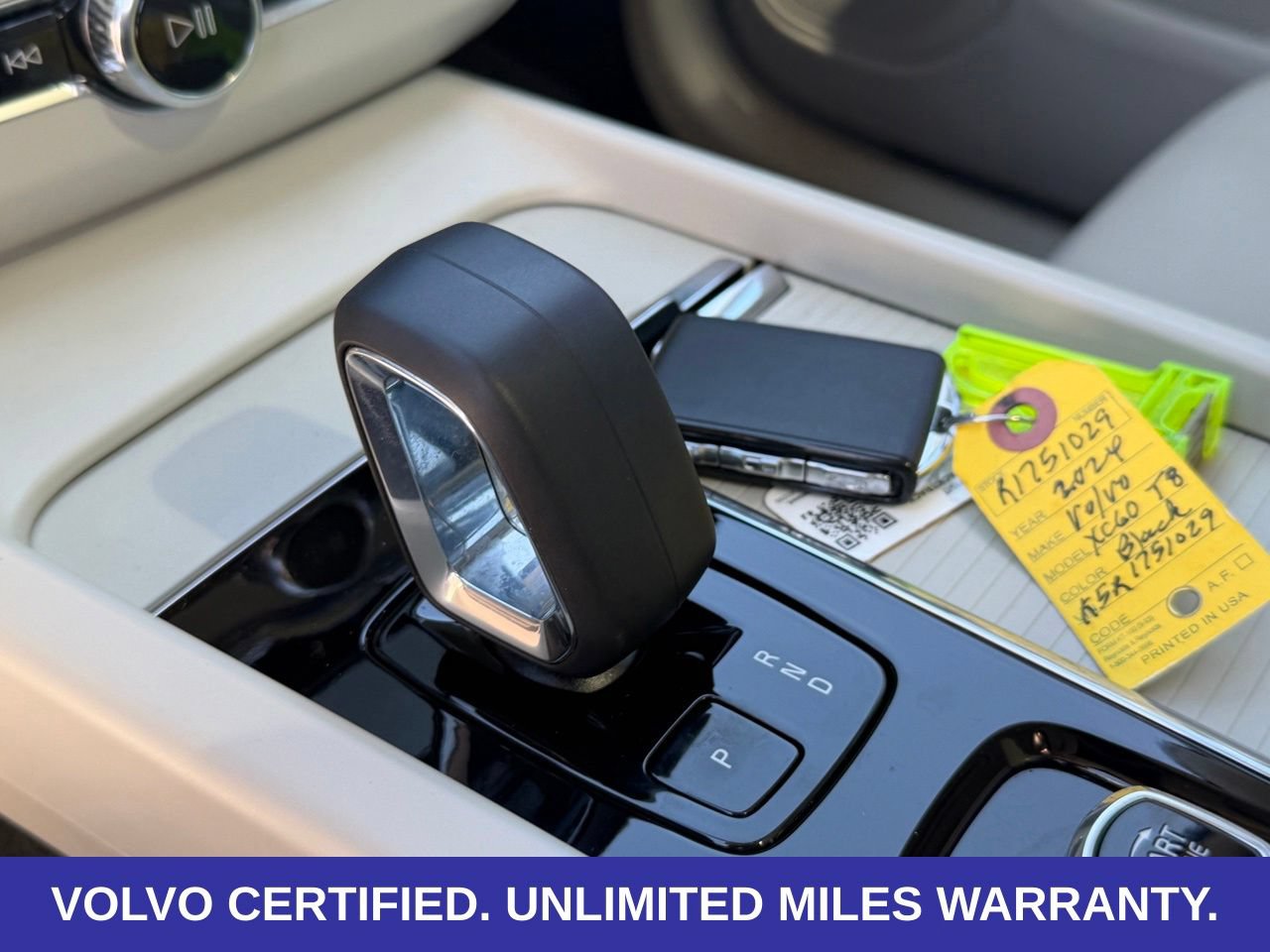 Certified 2024 Volvo XC60 T8 Core w/ Protection Package Premier AWD/4WD image 23