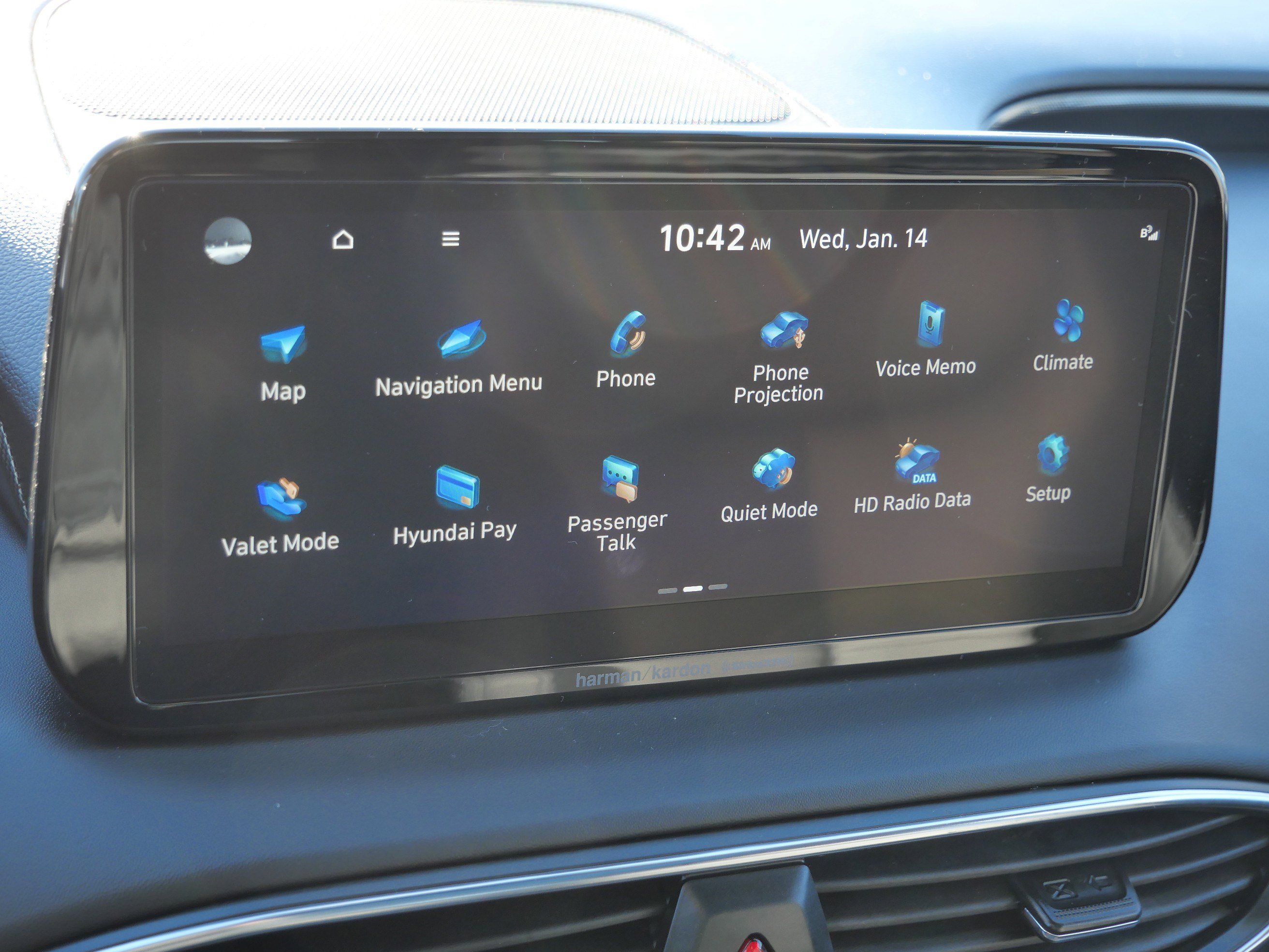 Certified 2023 Hyundai Santa Fe SEL w/ Premium Package image 23