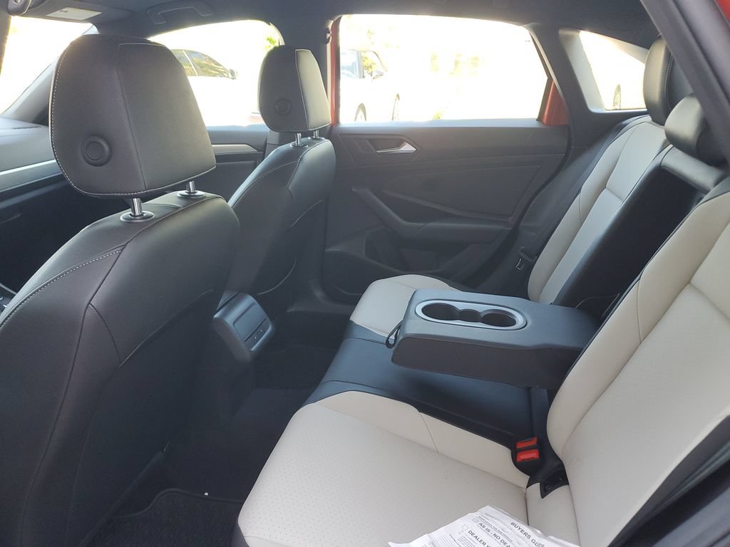 Certified 2020 Volkswagen Jetta R-Line FWD image 15