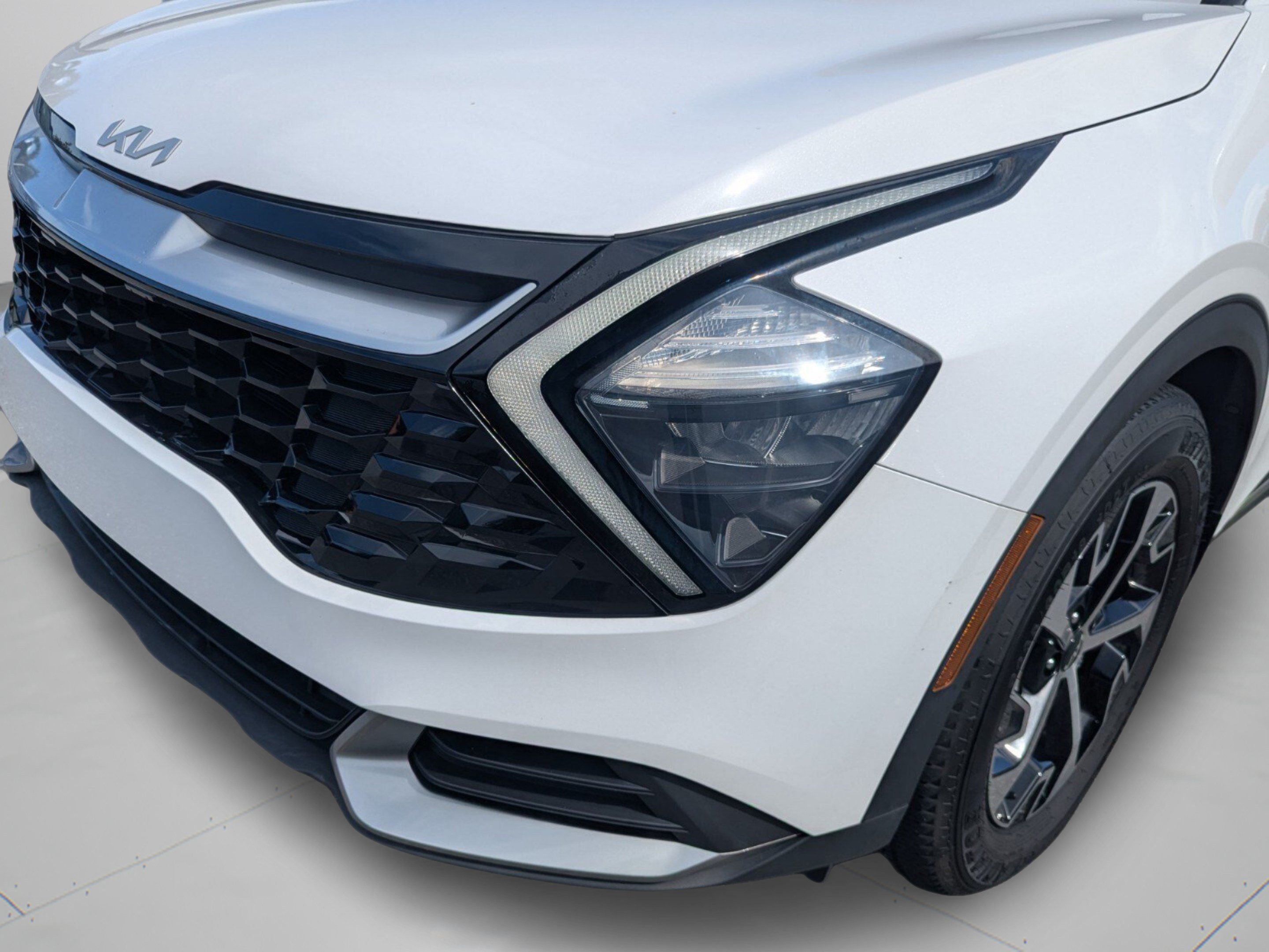 Certified 2023 Kia Sportage EX FWD image 38