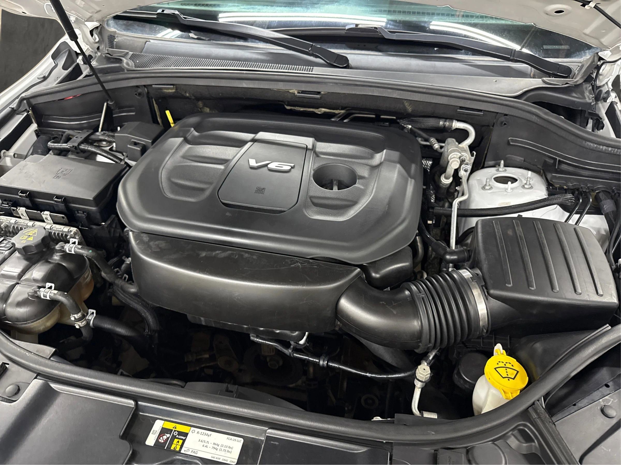 Used 2018 Dodge Durango GT image 9