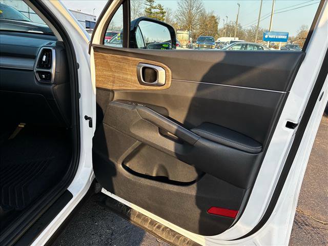Used 2022 Kia Sorento X-Line EX image 14