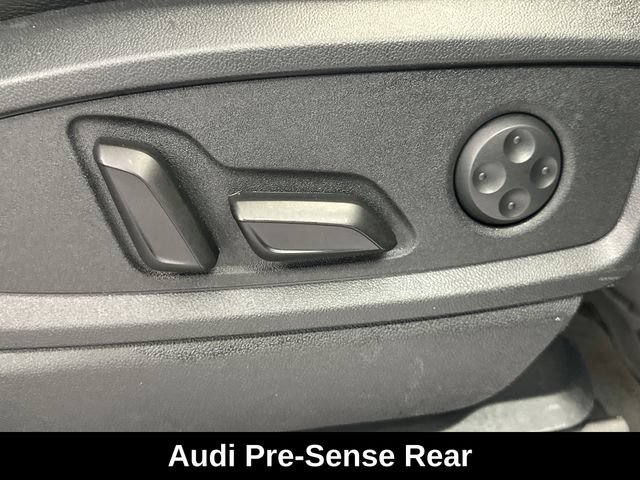 Used 2019 Audi SQ5 Premium Plus w/ Premium Plus Package AWD/4WD image 23