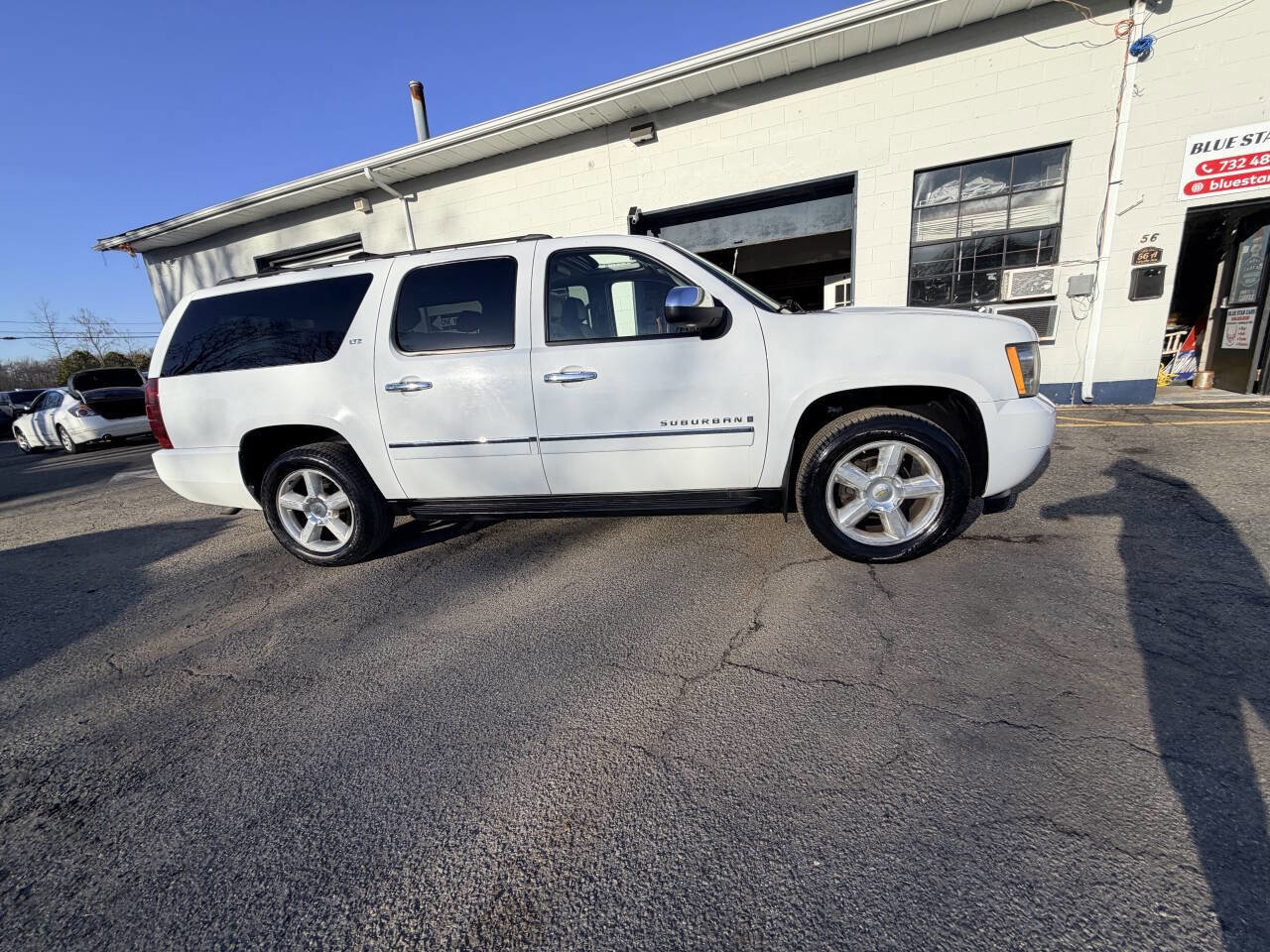 Used 2009 Chevrolet Suburban LTZ image 55