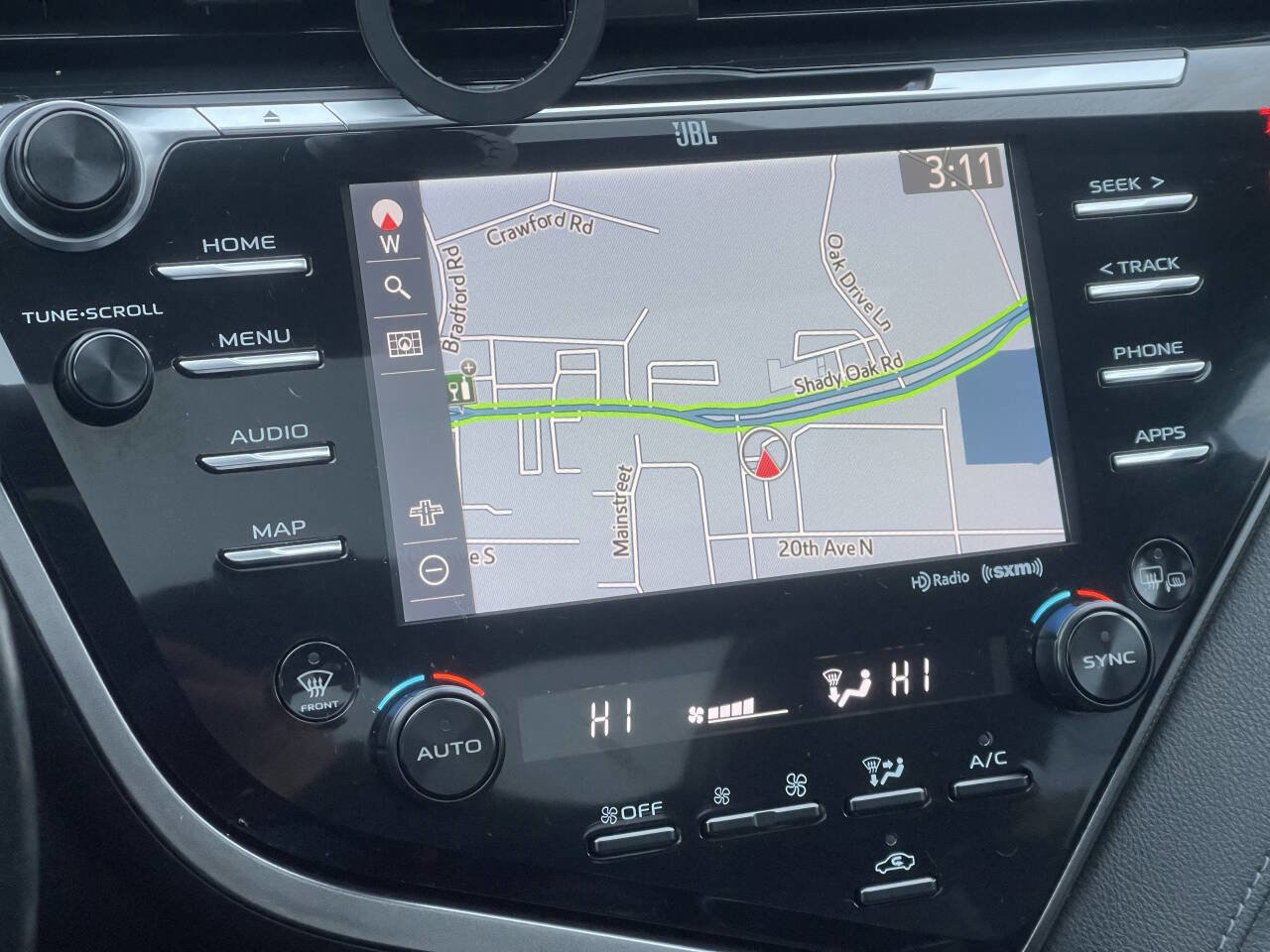 Used 2020 Toyota Camry XSE image 28