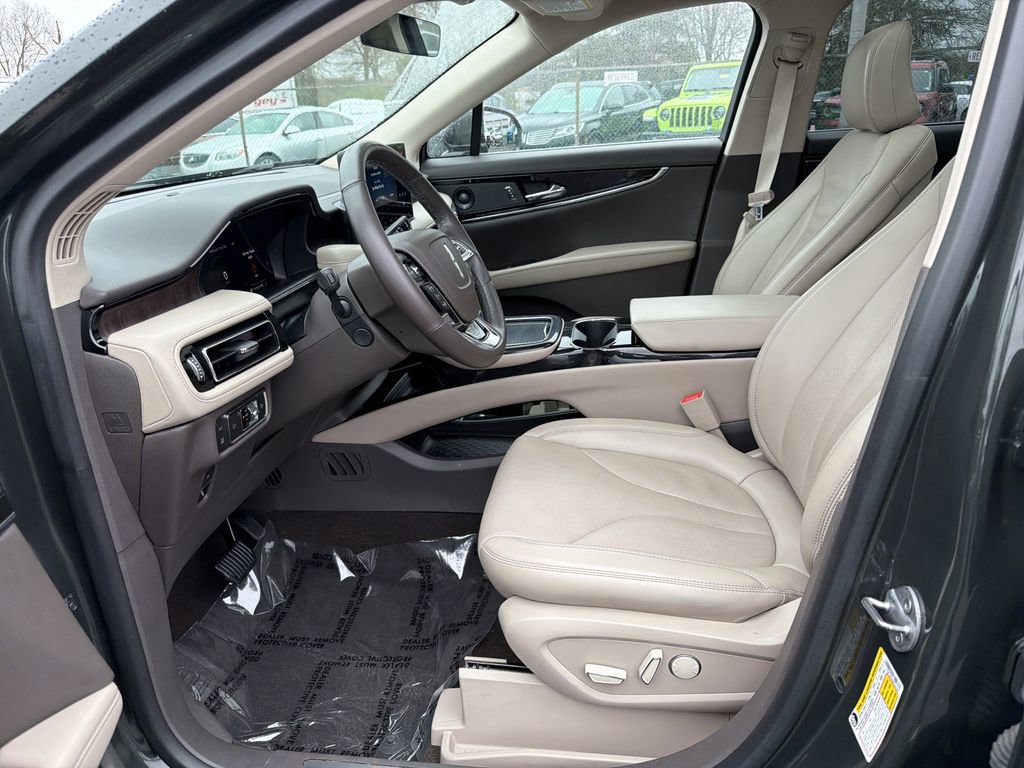 Certified 2022 Lincoln Nautilus Reserve image 11