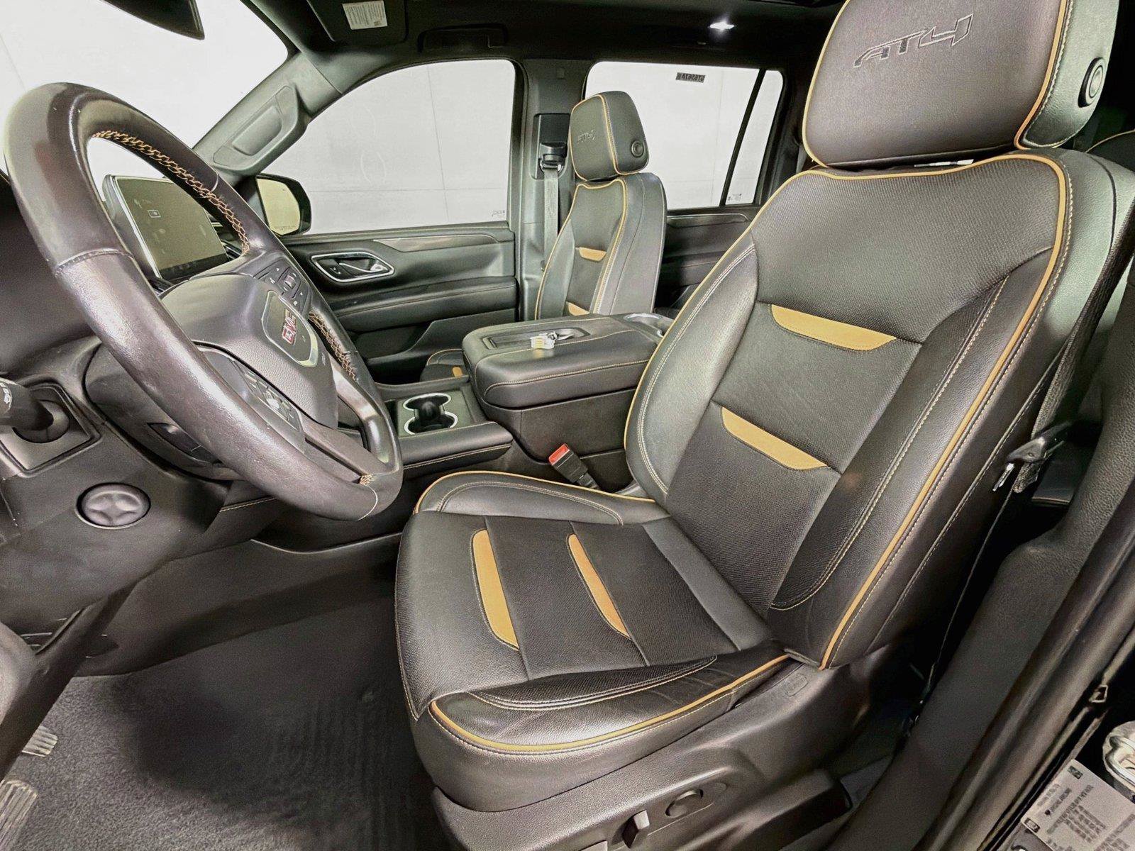 Used 2022 GMC Yukon XL AT4 AWD/4WD image 2