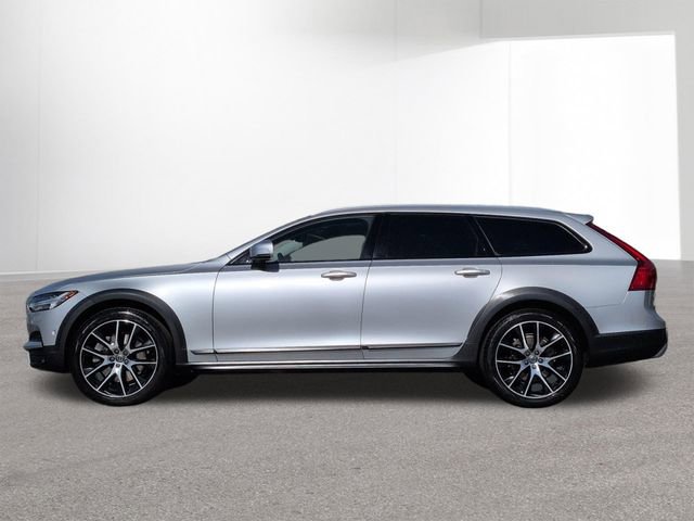 Used 2018 Volvo V90 T6 Cross Country w/ Convenience Package AWD/4WD image 10