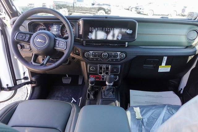 New 2026 Jeep Gladiator Mojave image 25