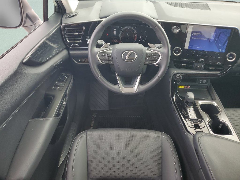 Used 2024 Lexus NX 250 FWD image 12