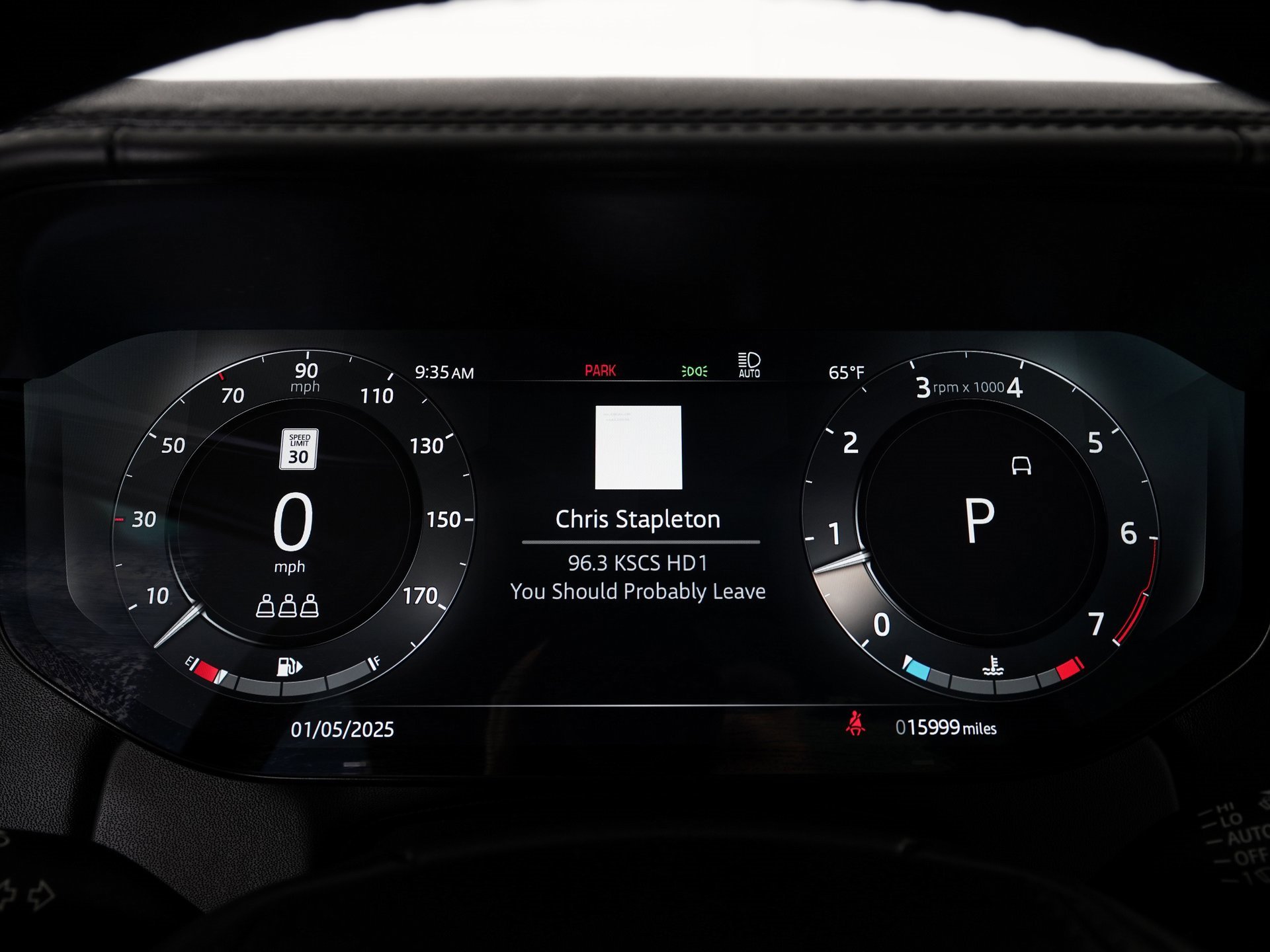 Used 2023 Land Rover Range Rover SE image 15