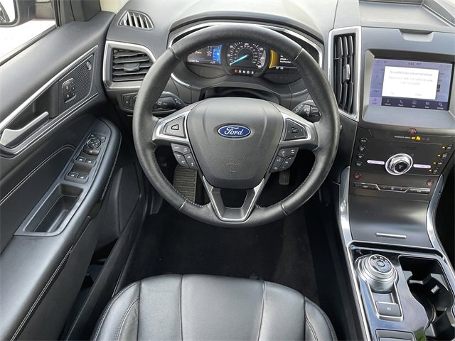 Used 2020 Ford Edge Titanium image 13