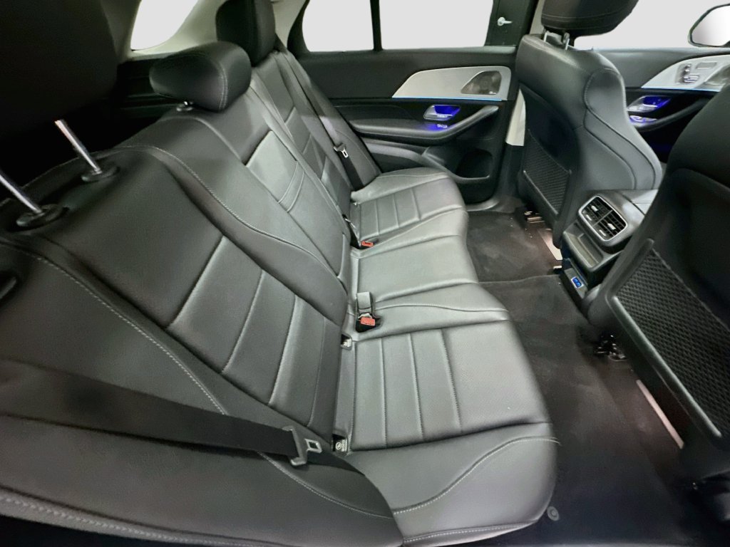 Certified 2025 Mercedes-Benz GLE 350 4MATIC w/ AMG Line Exterior image 28