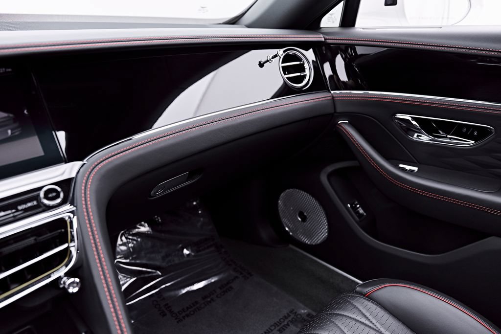Used 2022 Bentley Flying Spur V8 AWD/4WD image 88