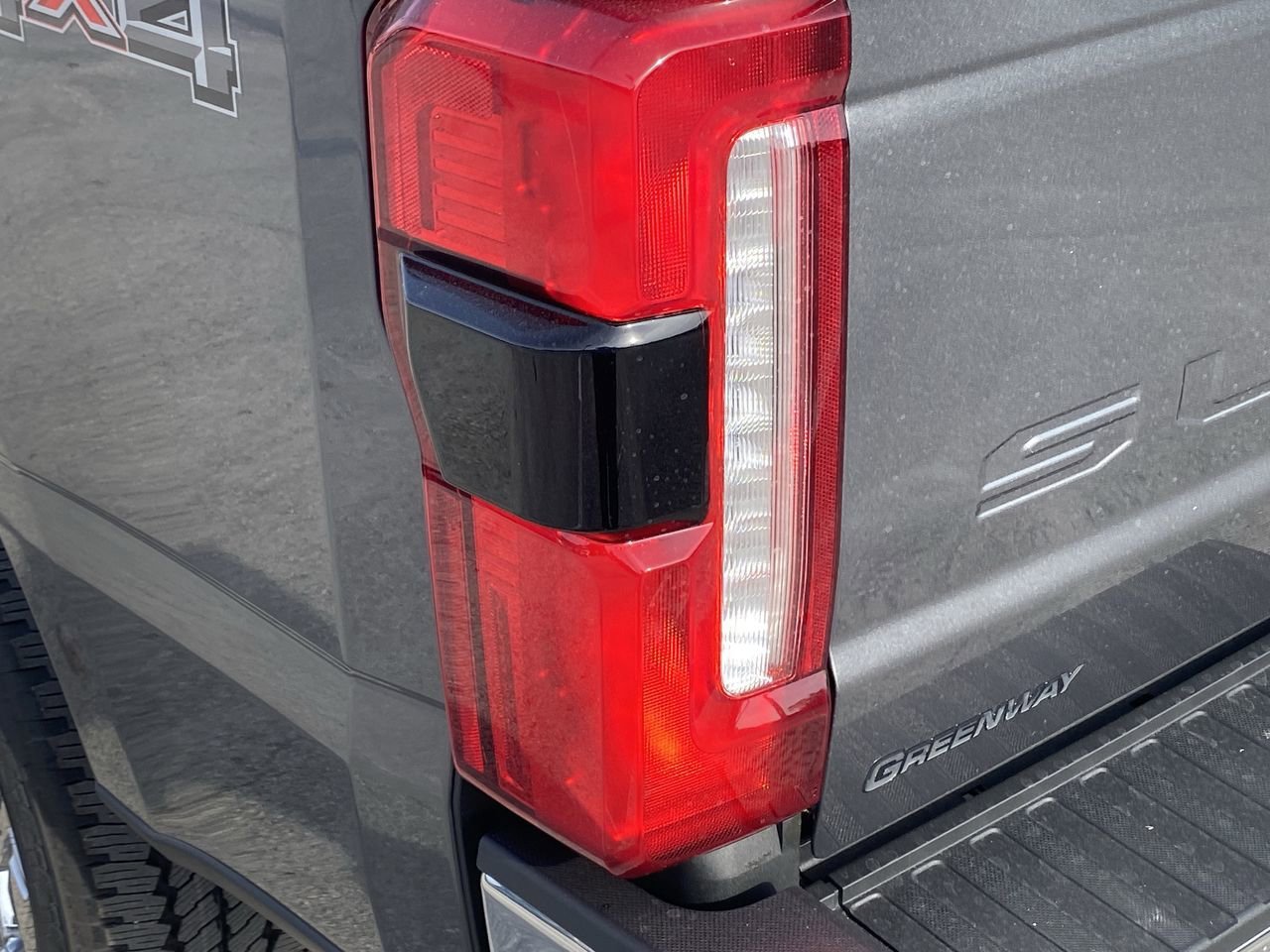 New 2026 Ford F250 Lariat w/ Chrome Package AWD/4WD image 8